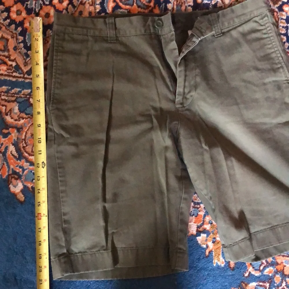 J. Crew Rivington Shorts. Green. - Picture 4 of 5